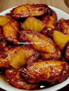 Alitas con piña